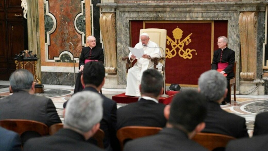 Papa Francisco - Portal Contemporâneo da América Latina e Caribe